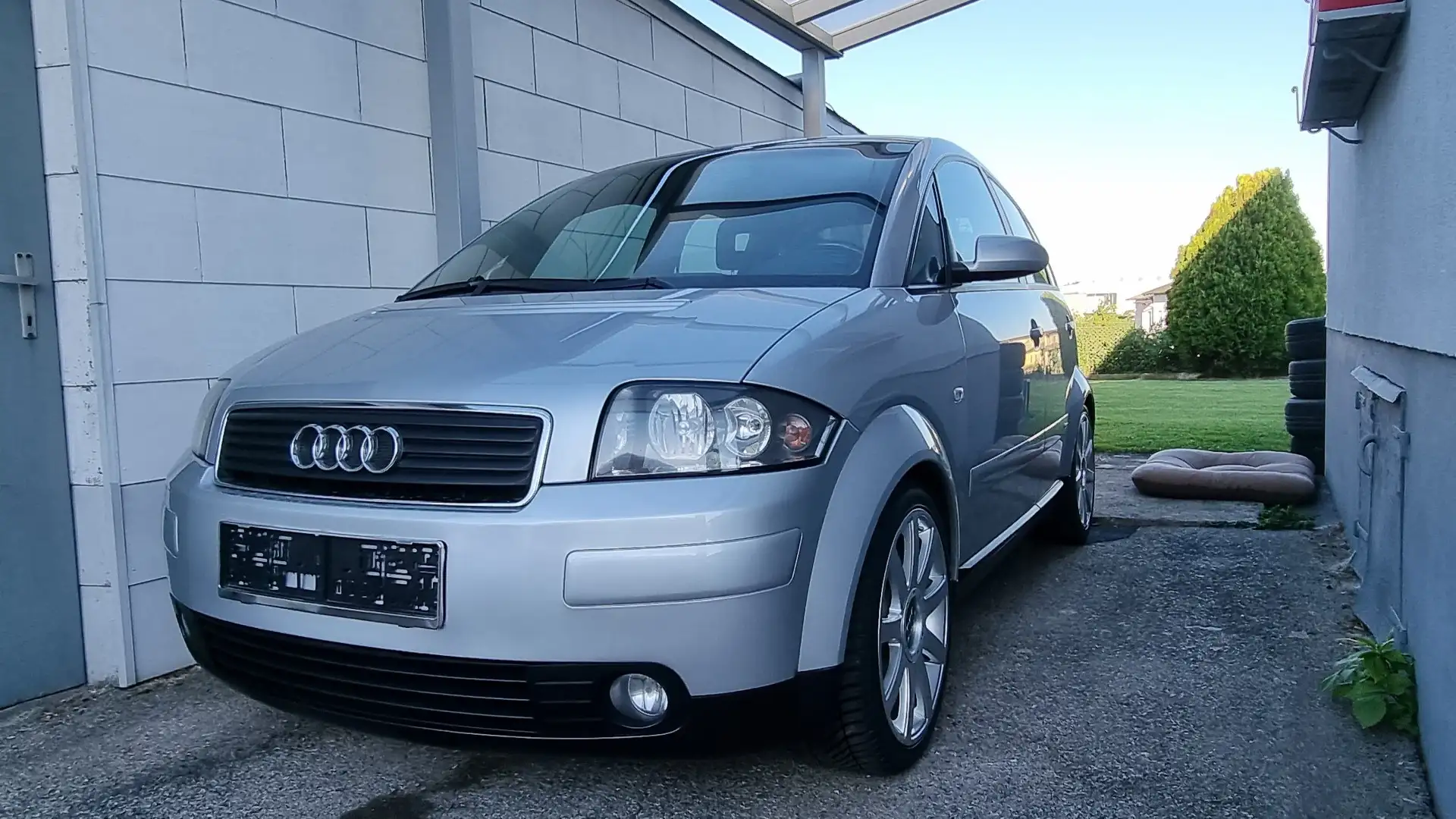 Audi A2 1,4  TDI  ATL  *ATM 102.455 KM* Silber - 2