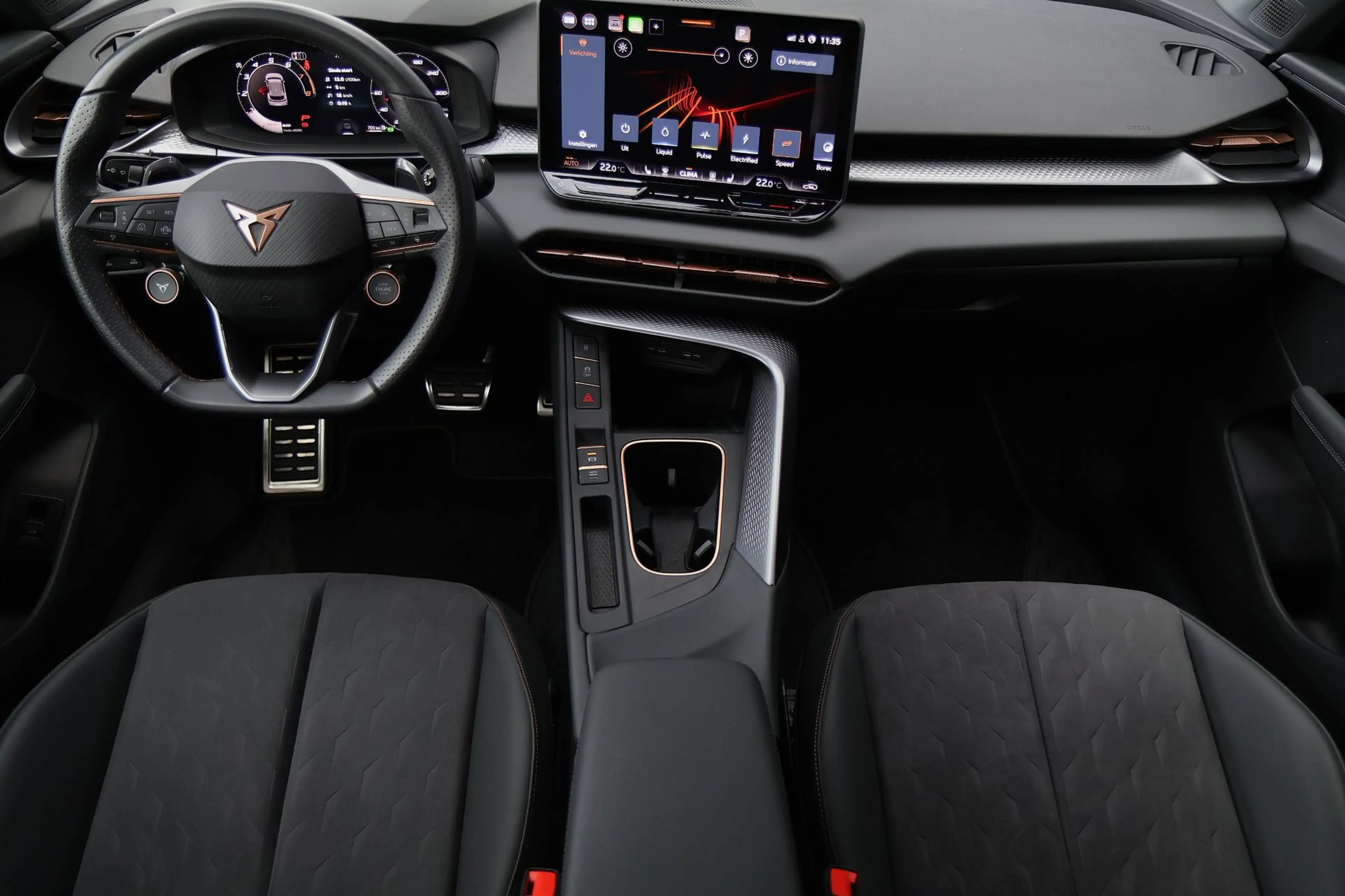 CUPRA Terramar 1.5 e-Tsi 360 Camera Elektrische stoelen Headup — photo 7