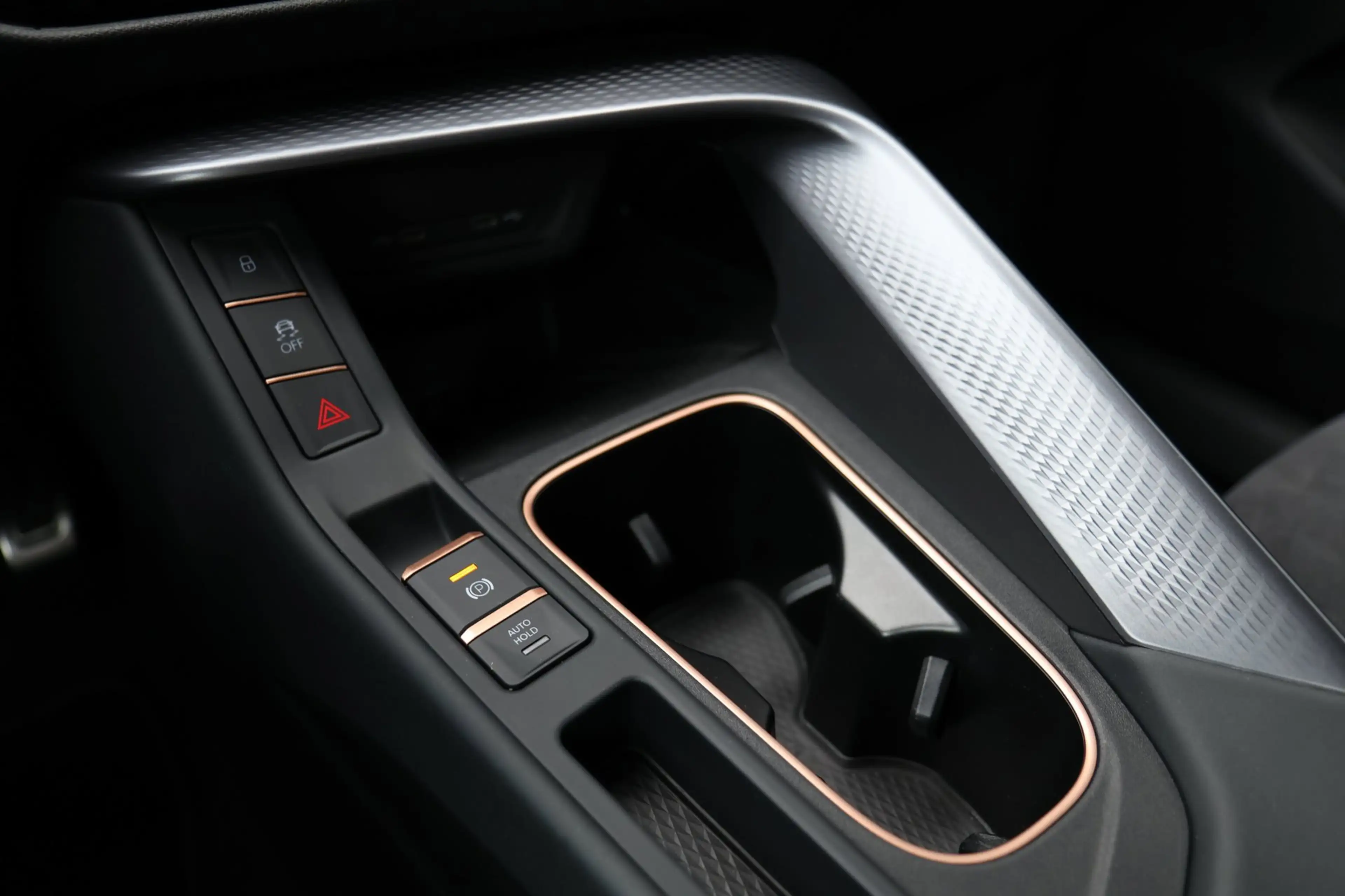 CUPRA Terramar 1.5 e-Tsi 360 Camera Elektrische stoelen Headup — photo 19