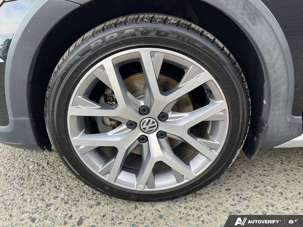 used 2018 Volkswagen Golf car, priced at $17,888