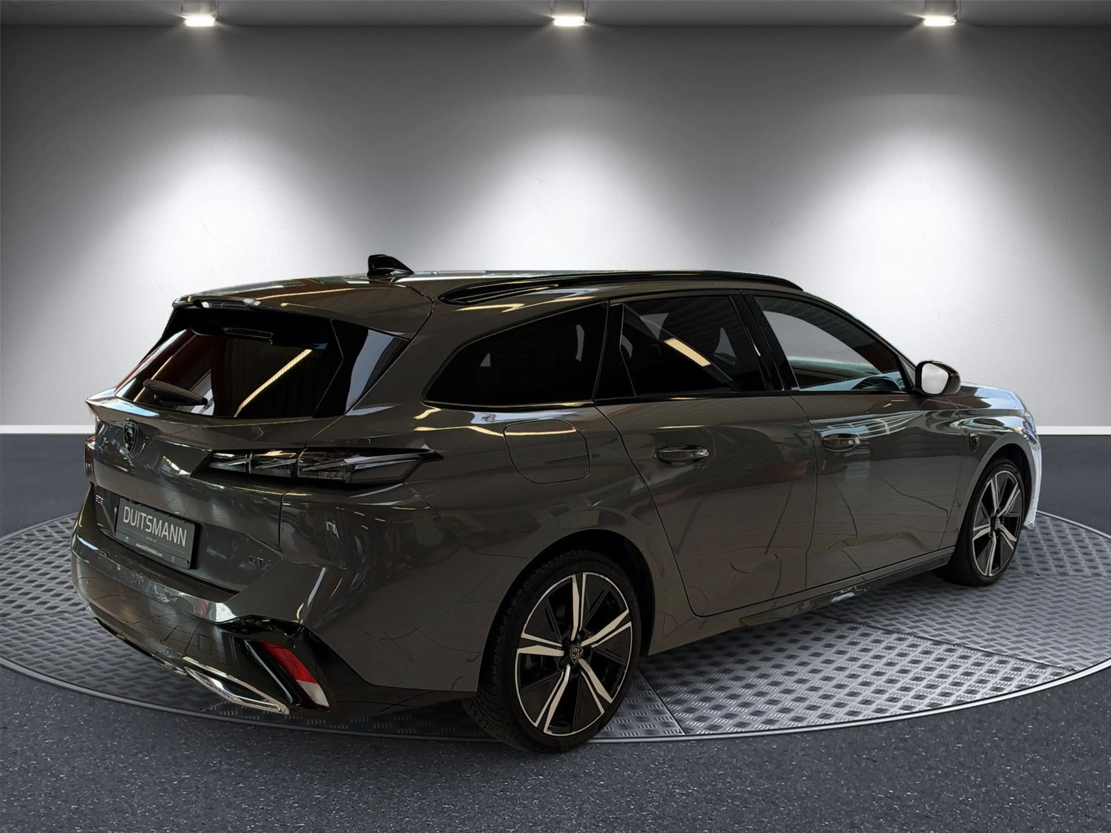 Peugeot 308 GT — photo 4