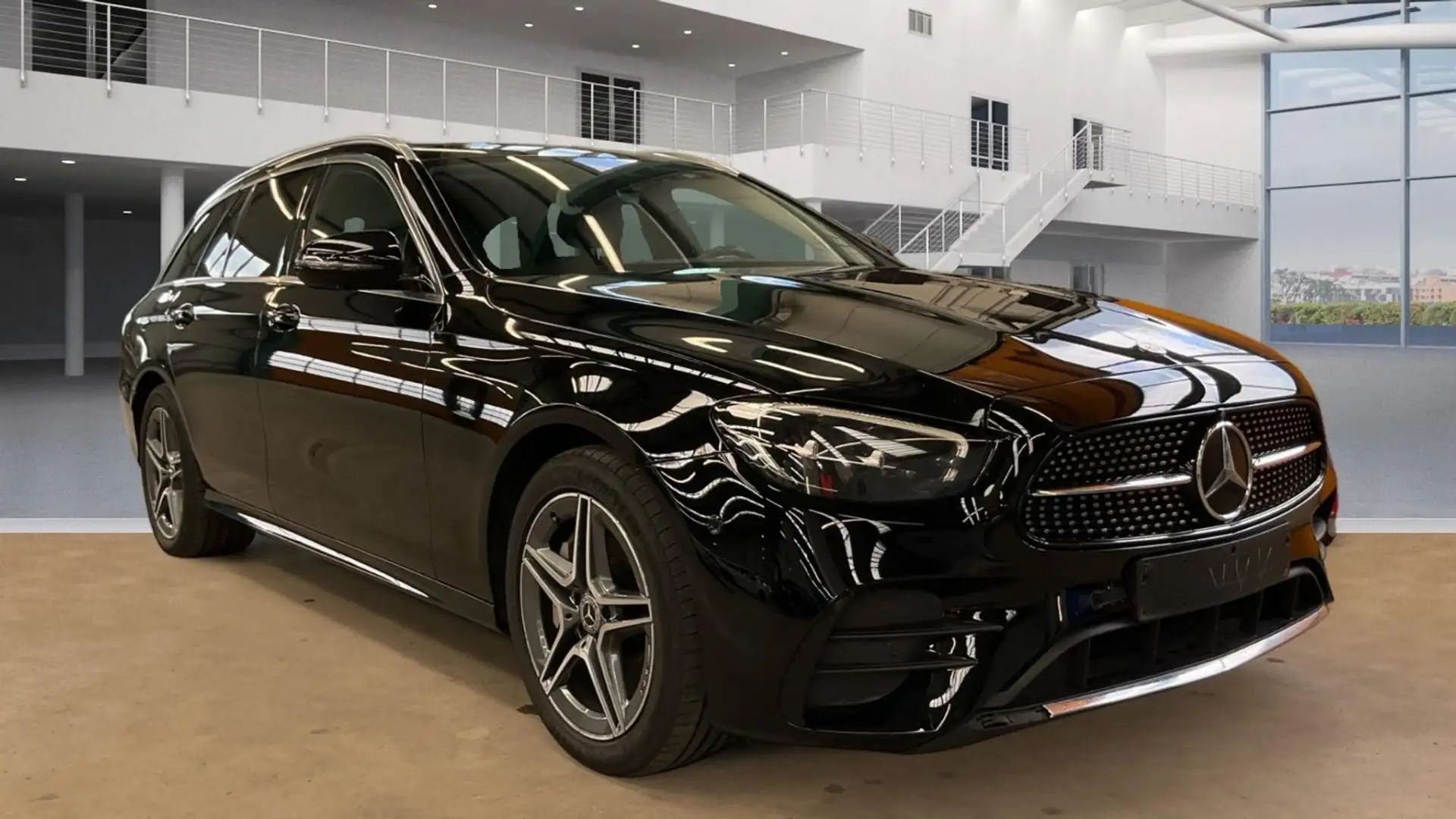 Mercedes-Benz E 300 e AMG AHK*360°*Pano*VollLeder*LED*DAB*Navi Negro - 2