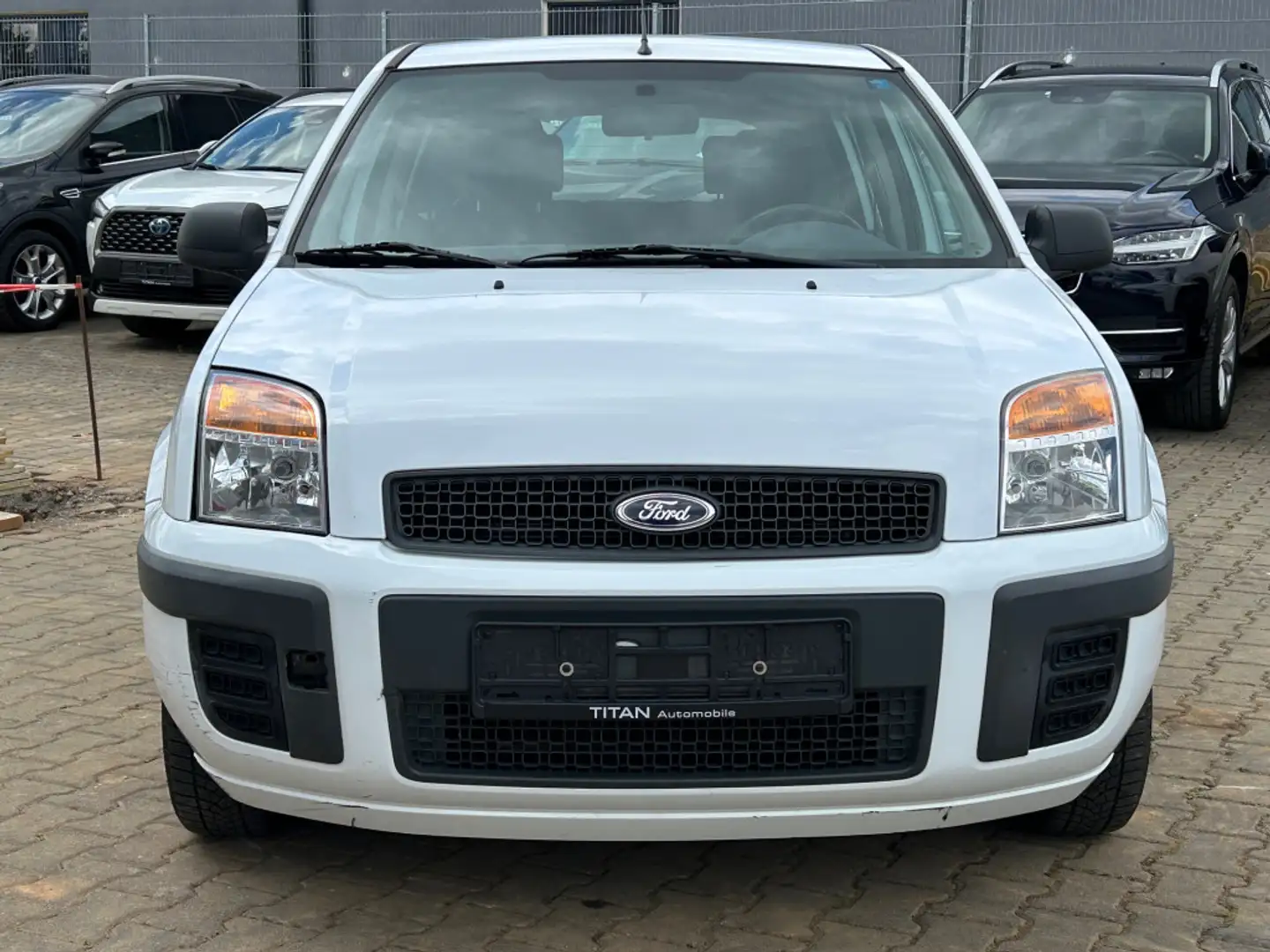 Ford Fusion Ambiente TÜV neu Klima ZV Radio-CD 2.Hand Weiß - 2