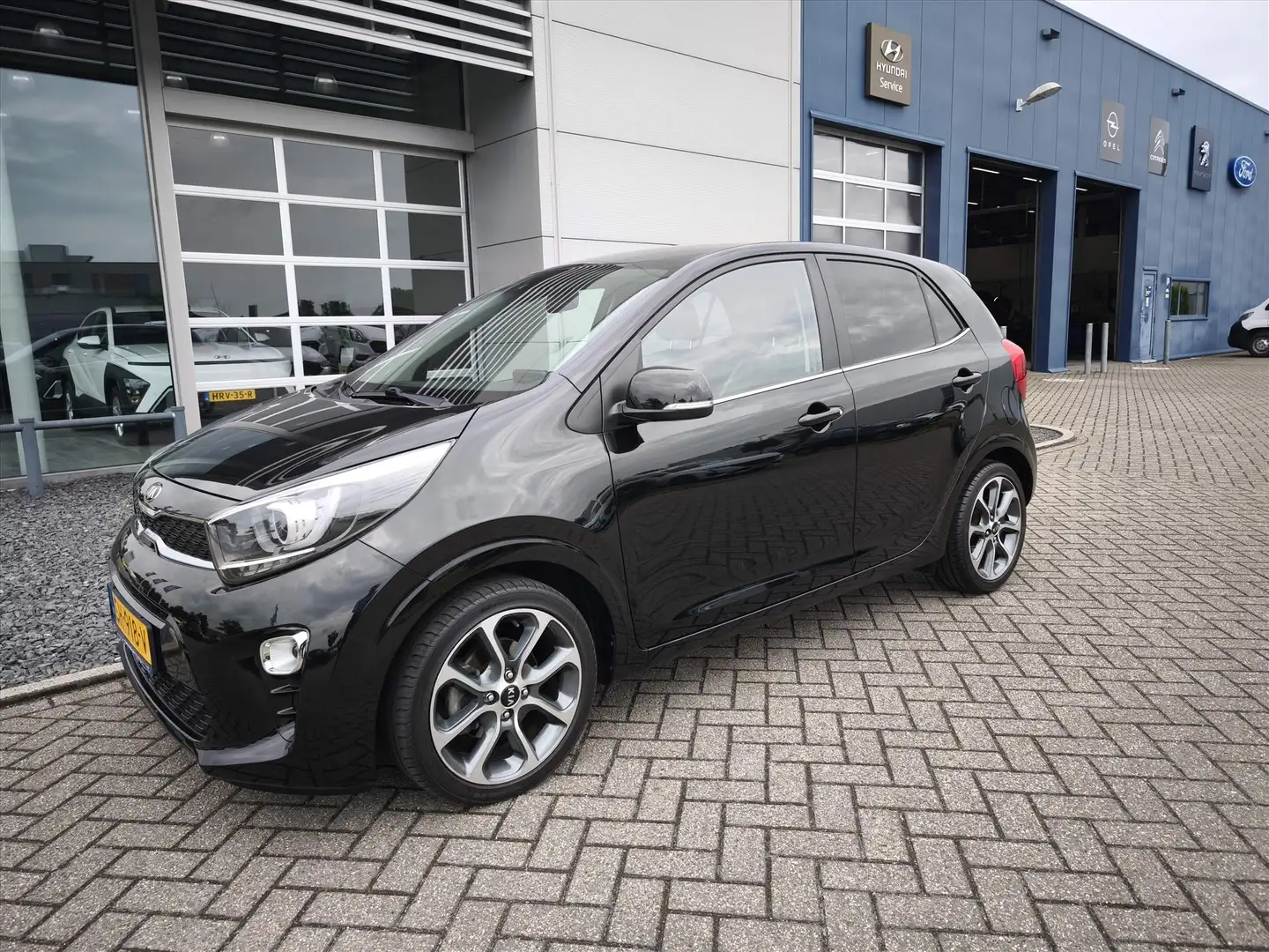 Kia Picanto 1.0 CVVT 67pk 5-zits First Edition | LM velgen | C Zwart - 2