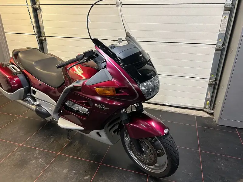 Honda ST 1100 - foto 2