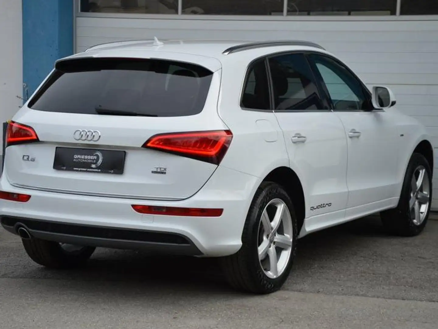 Audi Q5 2.0TDI S-Tronic Quattro *S-Line*NAVI*Modell 2017* Weiß - 2