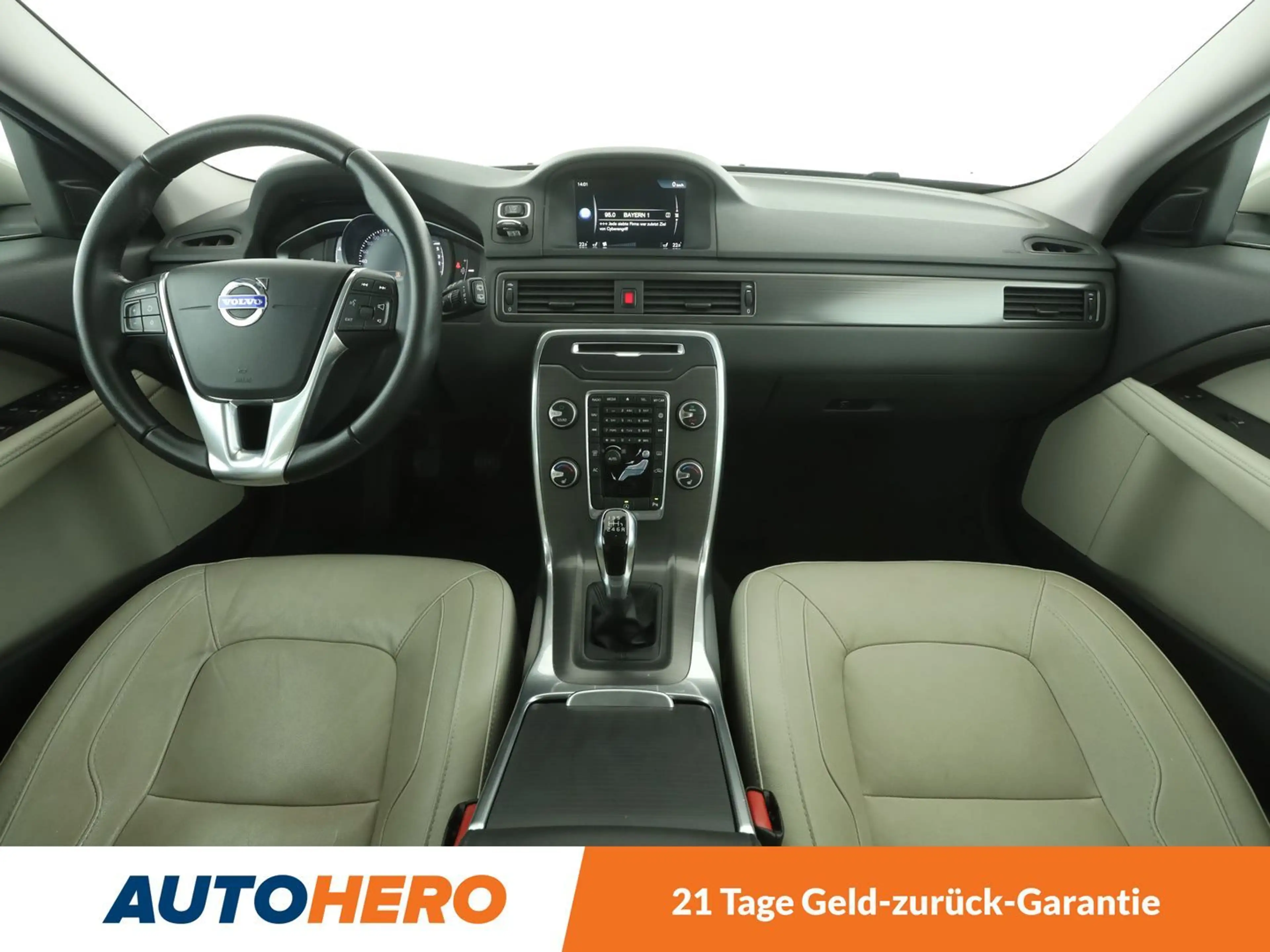 Volvo V70 2.0 D3 Linje Classic *NAVI*BI-XENON*PDC*SHZ* — photo 12