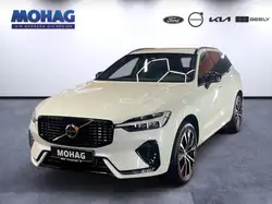 Volvo XC60 B4 D 2WD Plus Dark 20 Zoll 360Grad