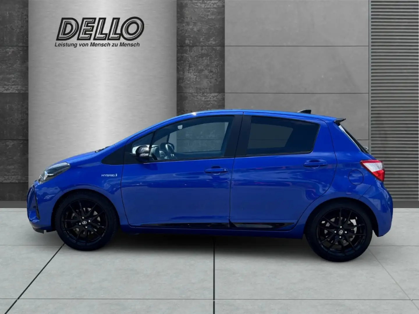 Toyota Yaris Hybrid GR Sport 1.5HB Leder Klimaautom SHZ Keyless Blau - 2