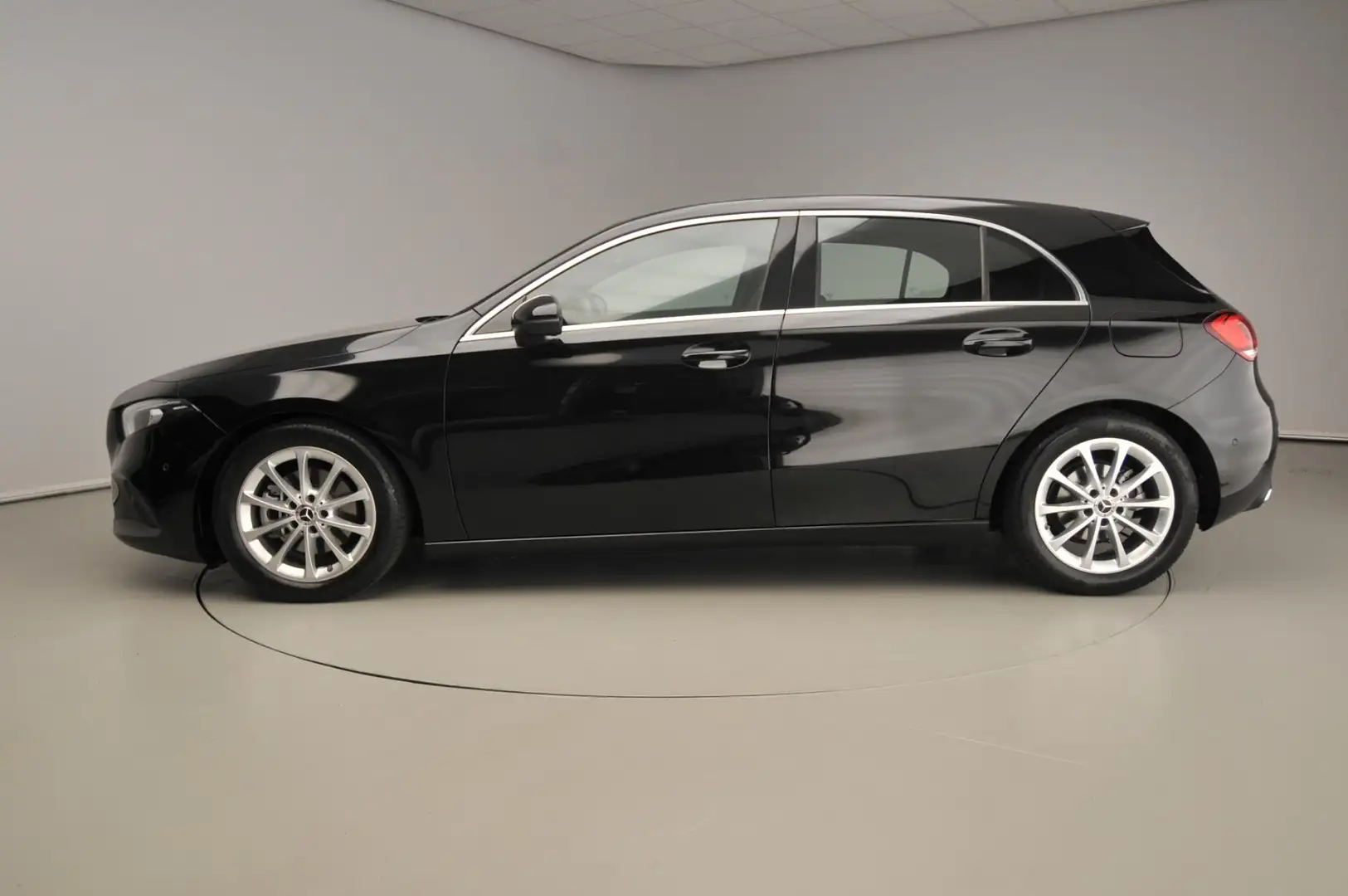 Mercedes-Benz A 200 Automaat | Widescreen | Stoelverwarming | Sportsto Nero - 2