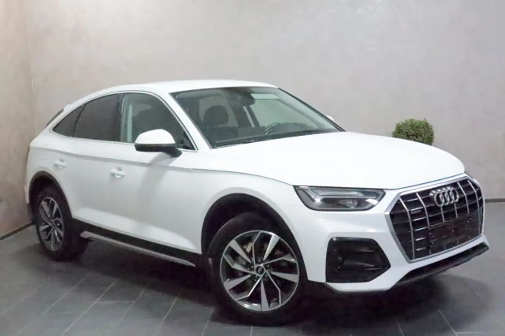 Audi Q5 Sportback 40 TDI Quattro Advanced AHK LED NAV Blanc - 2