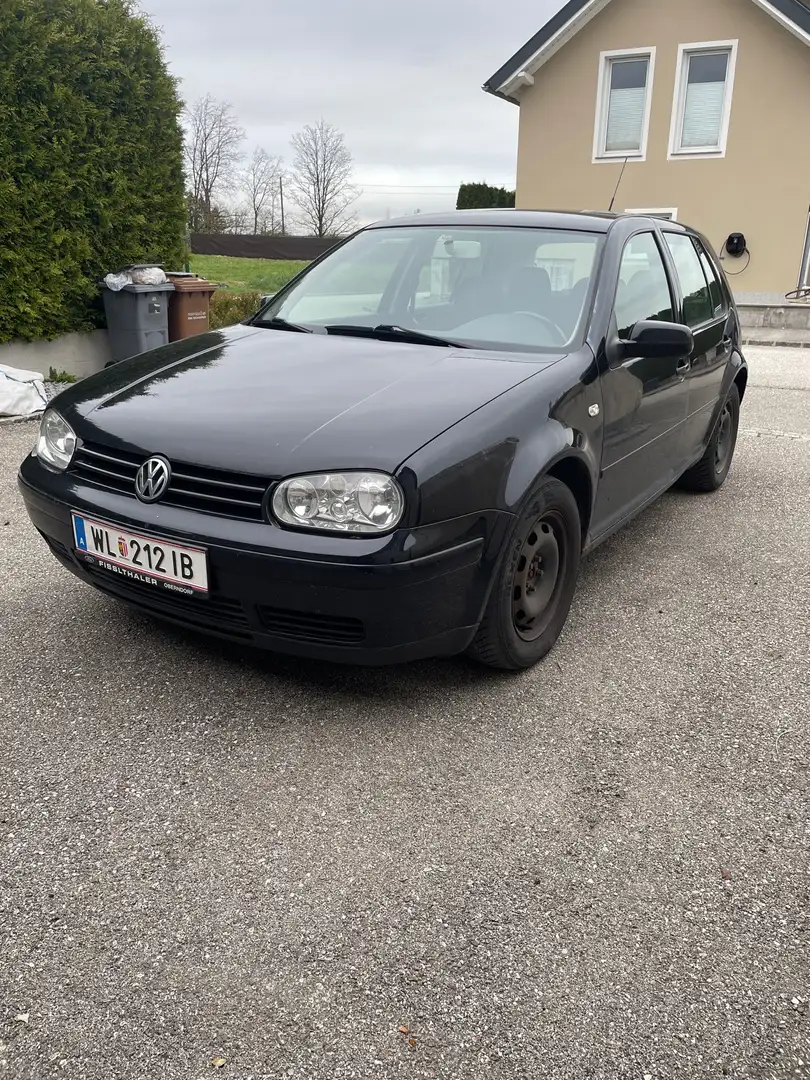 Volkswagen Golf 1.9 TDI Schwarz - 2