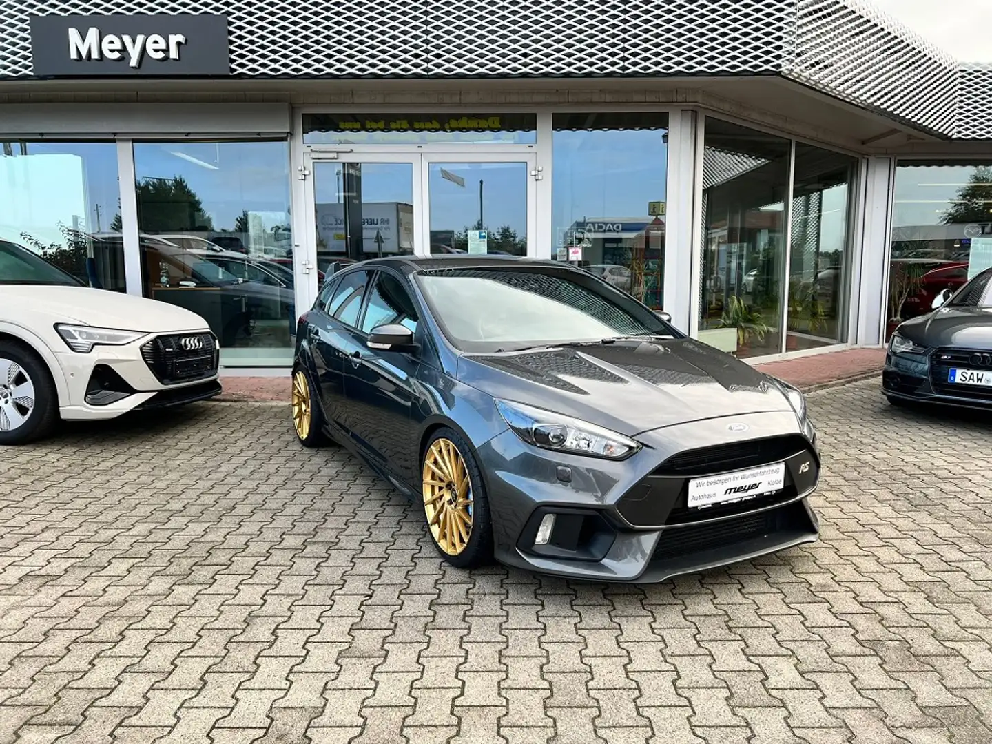 Ford Focus Lim. RS 2.3 EcoBoost AWD RS Gri - 1