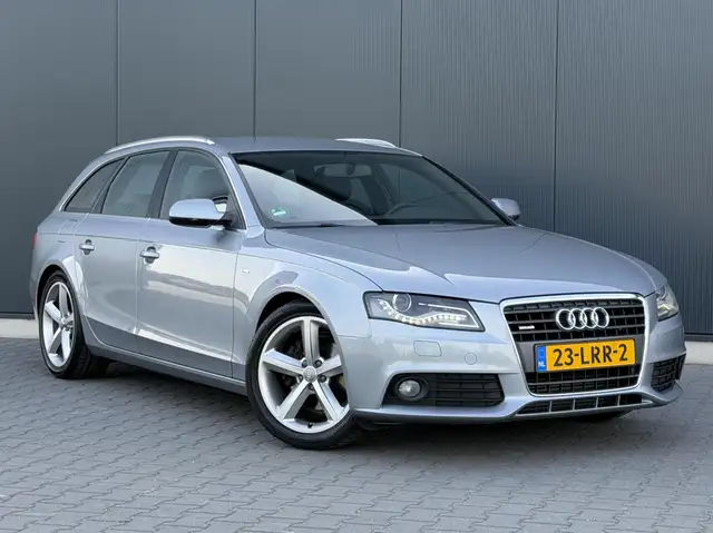 Audi A4 view 2