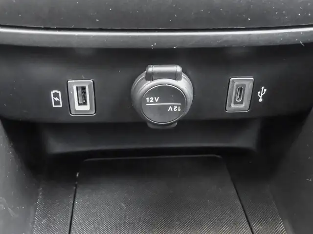 Jeep Avenger view 18