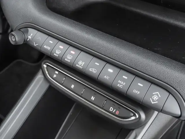 Jeep Avenger view 16