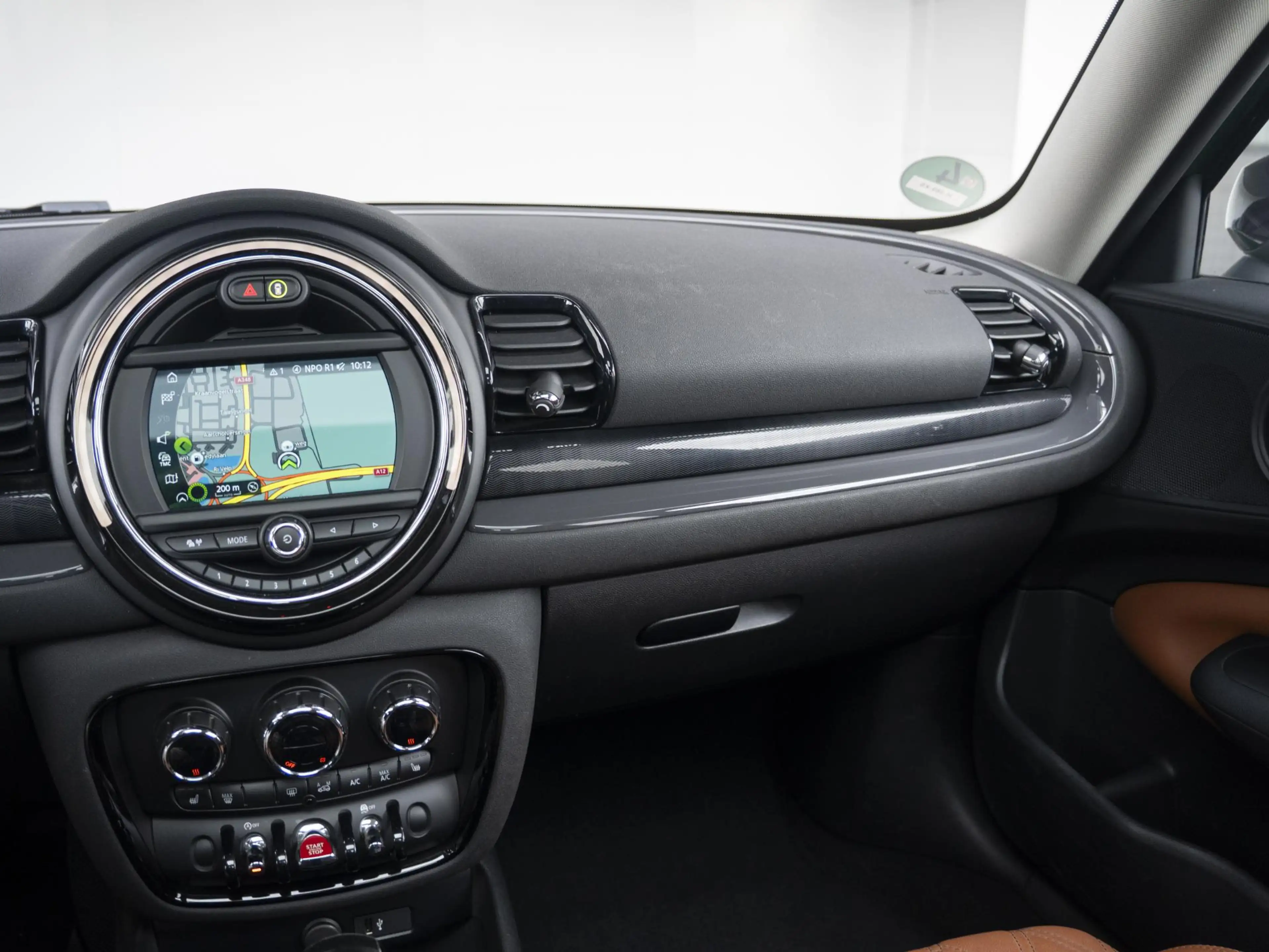 MINI Cooper Clubman Aut. Business Plus + Chester Leder + Panoramadak — photo 12