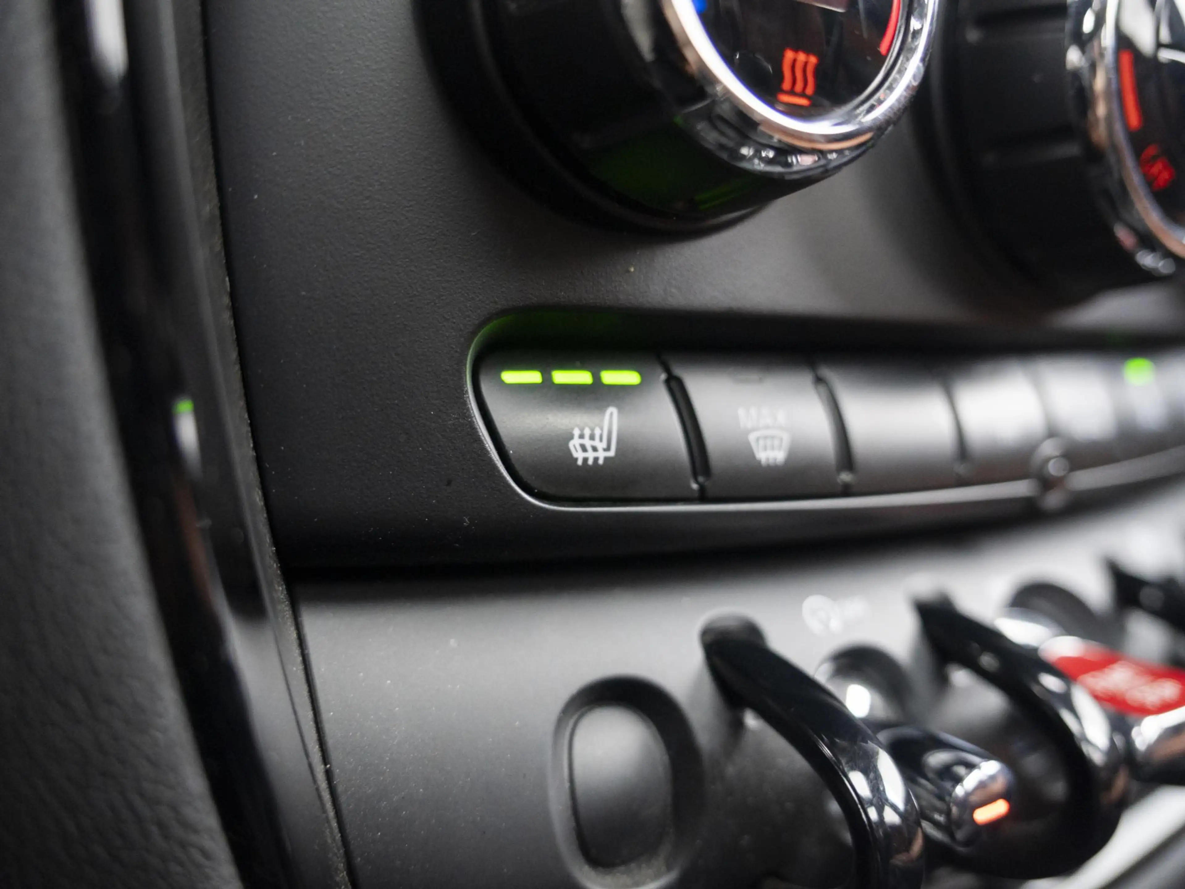 MINI Cooper Clubman Aut. Business Plus + Chester Leder + Panoramadak — photo 15