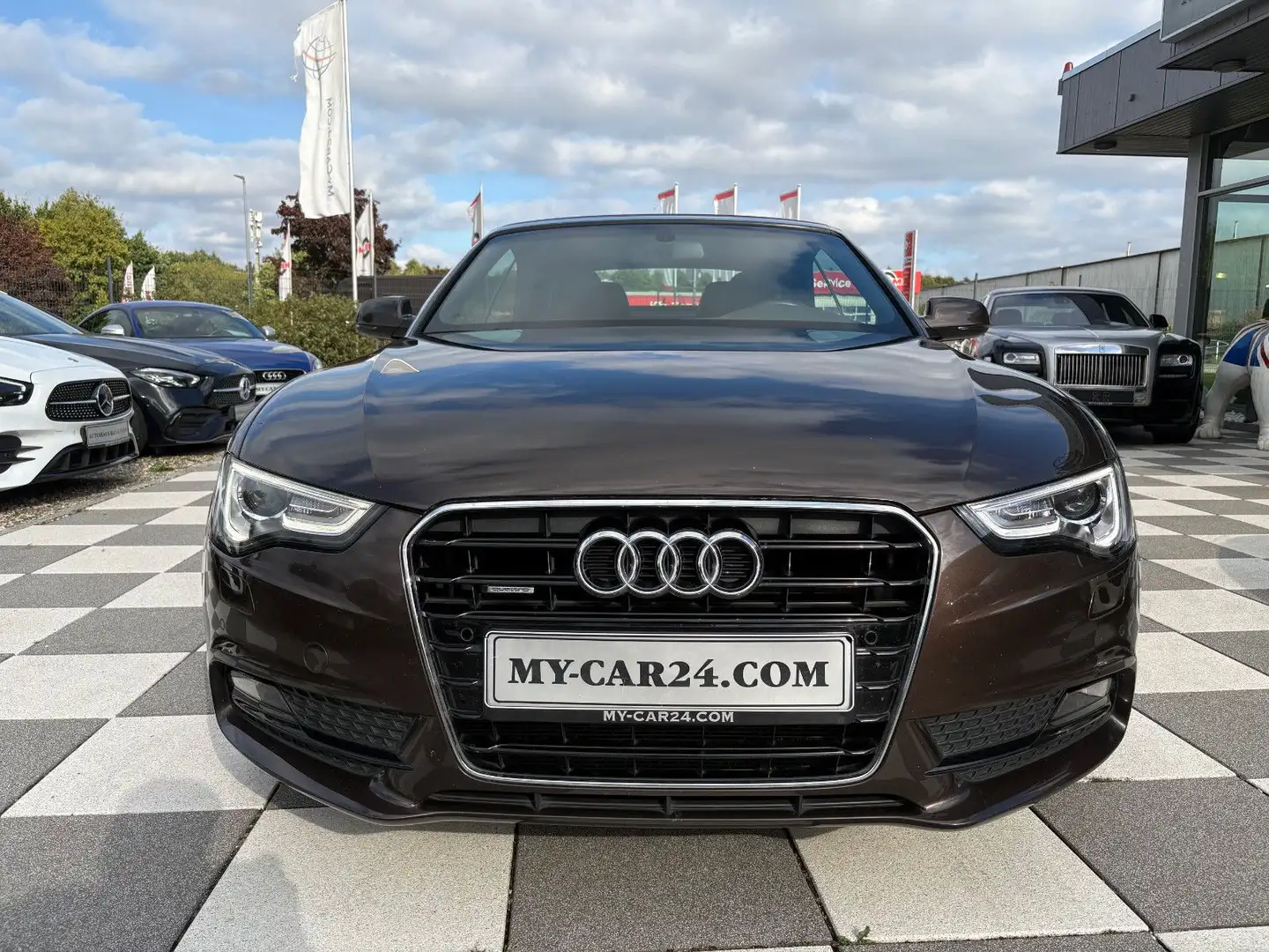 Audi A5 Cabriolet 3.0 TFSI quattro -Navi-Leder-Xenon Braun - 2