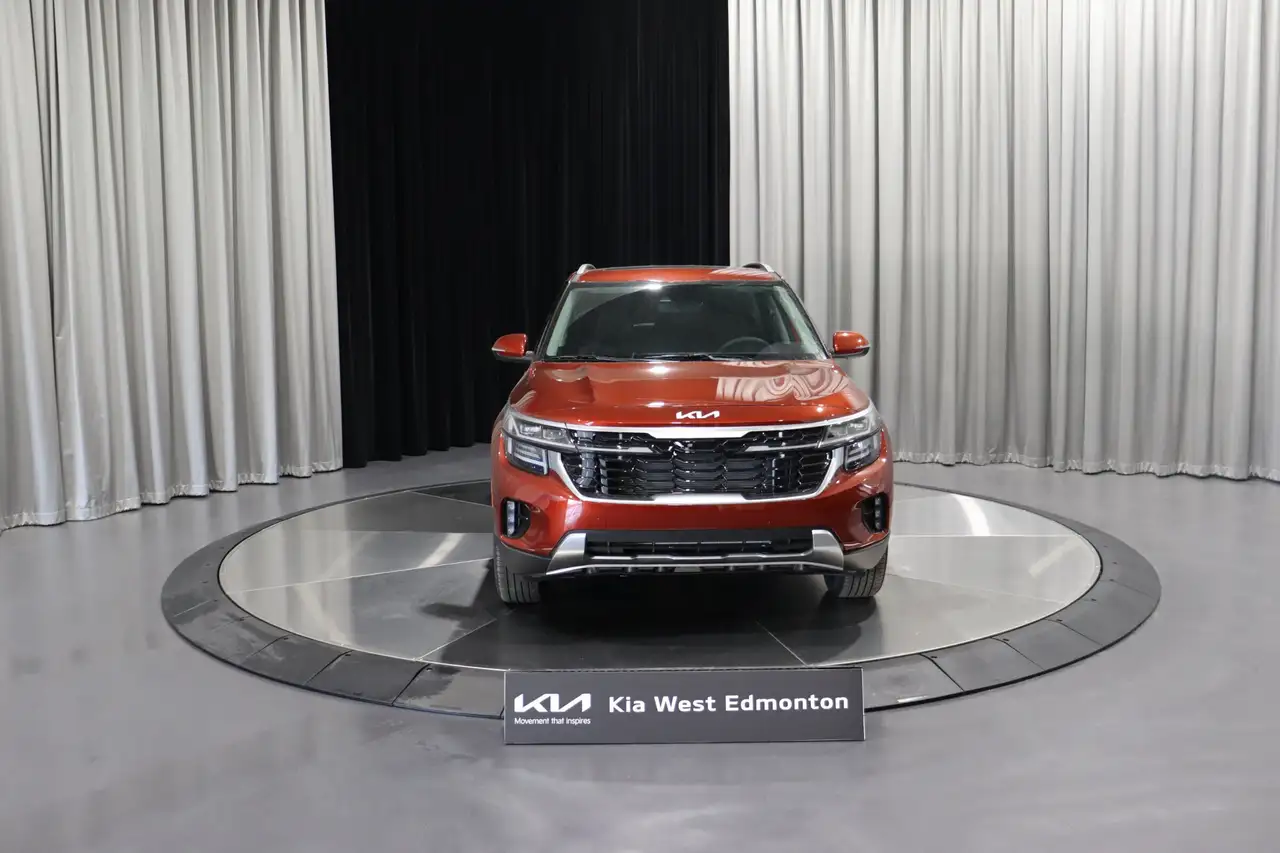 Kia Seltos photo Kia Seltos