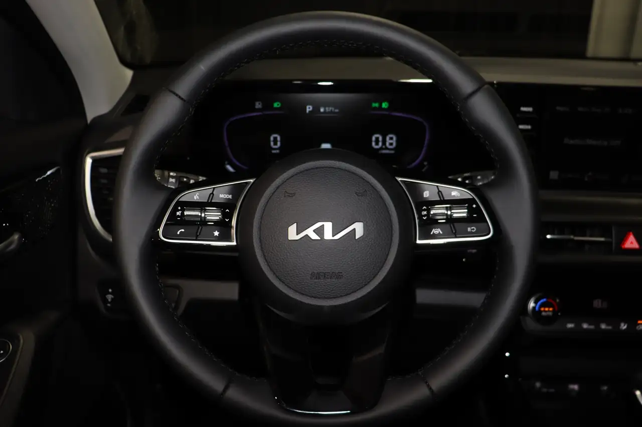 Kia Seltos photo Kia Seltos