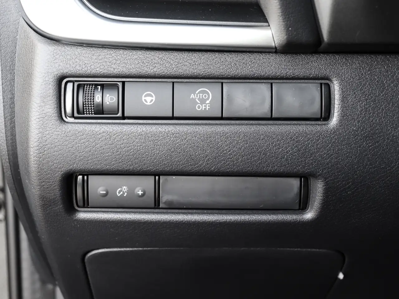 Nissan Qashqai N-Connecta 1.3 DIG-T MHEV 6MT 140PS 4x2 Winterpake 11