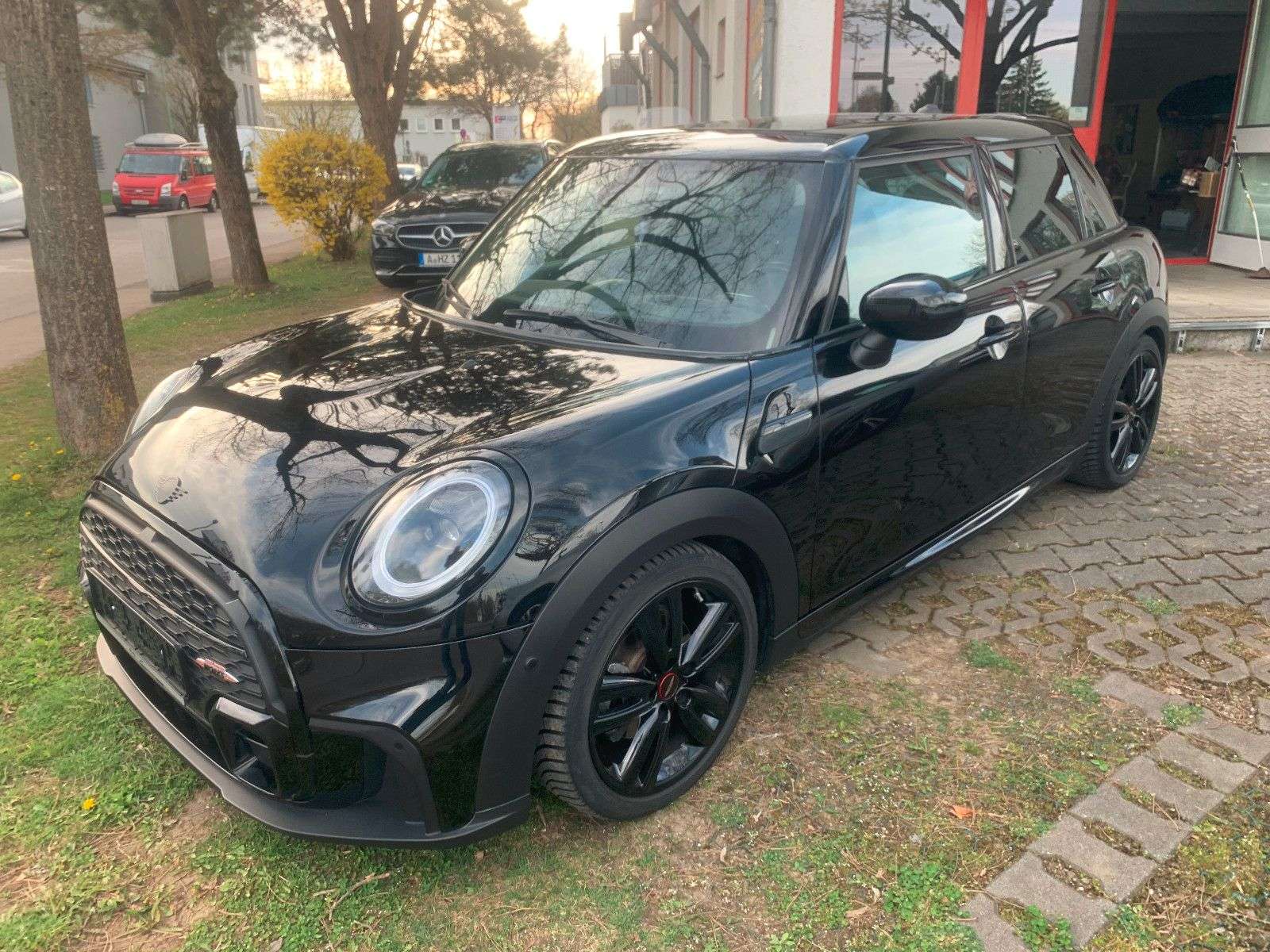 Second hand Mini Cooper 1.5