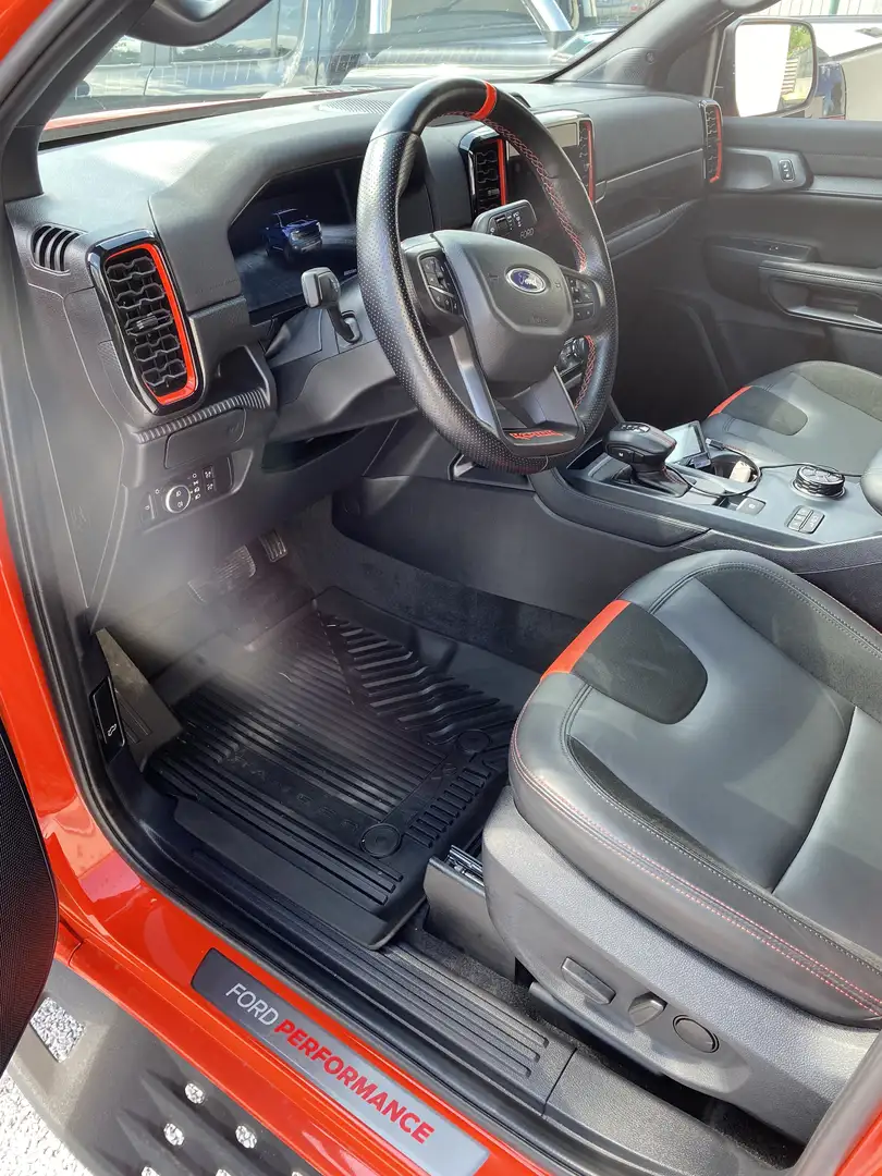 Ford Ranger Raptor Orange - 2