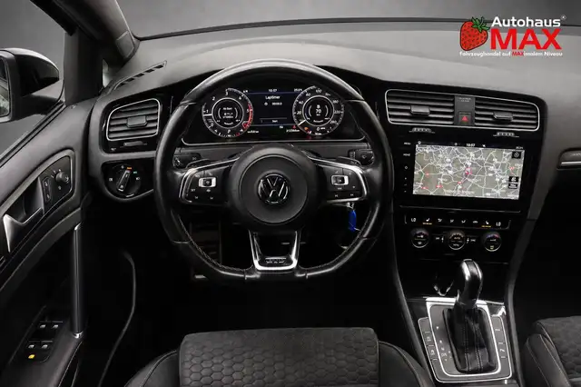Volkswagen Golf view 15