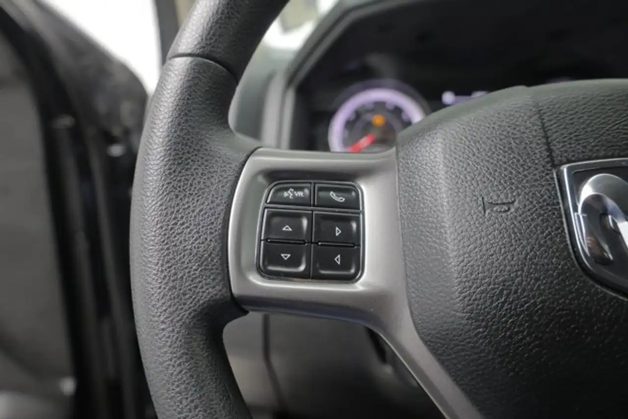 RAM 1500 photo RAM 1500
