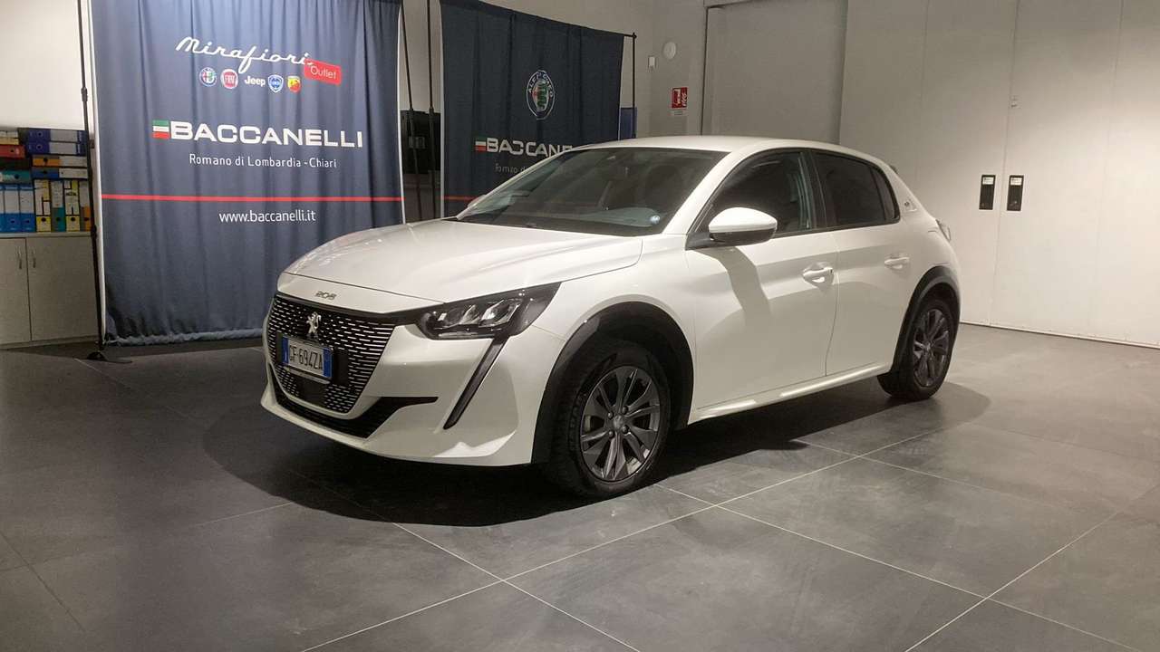 Peugeot e-208 Active Pack e 136cv