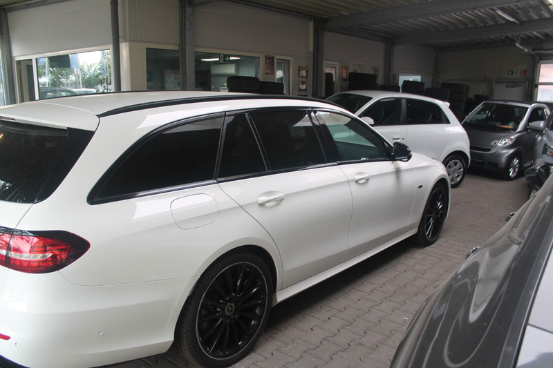 Mercedes-Benz E 400 T d 4Matic Night Edition*AMG Line*360°* — photo 5
