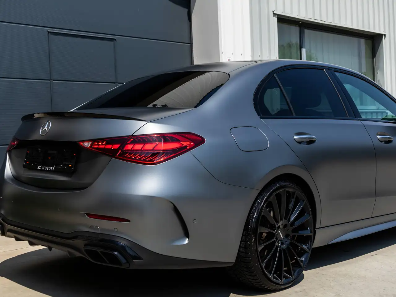 Mercedes-Benz C-Class AMG PACK Origineel Magno Mat/GEEN WRAP Full Options Pano Head-up Camera 360° Keramische Coating, миниатюра 11