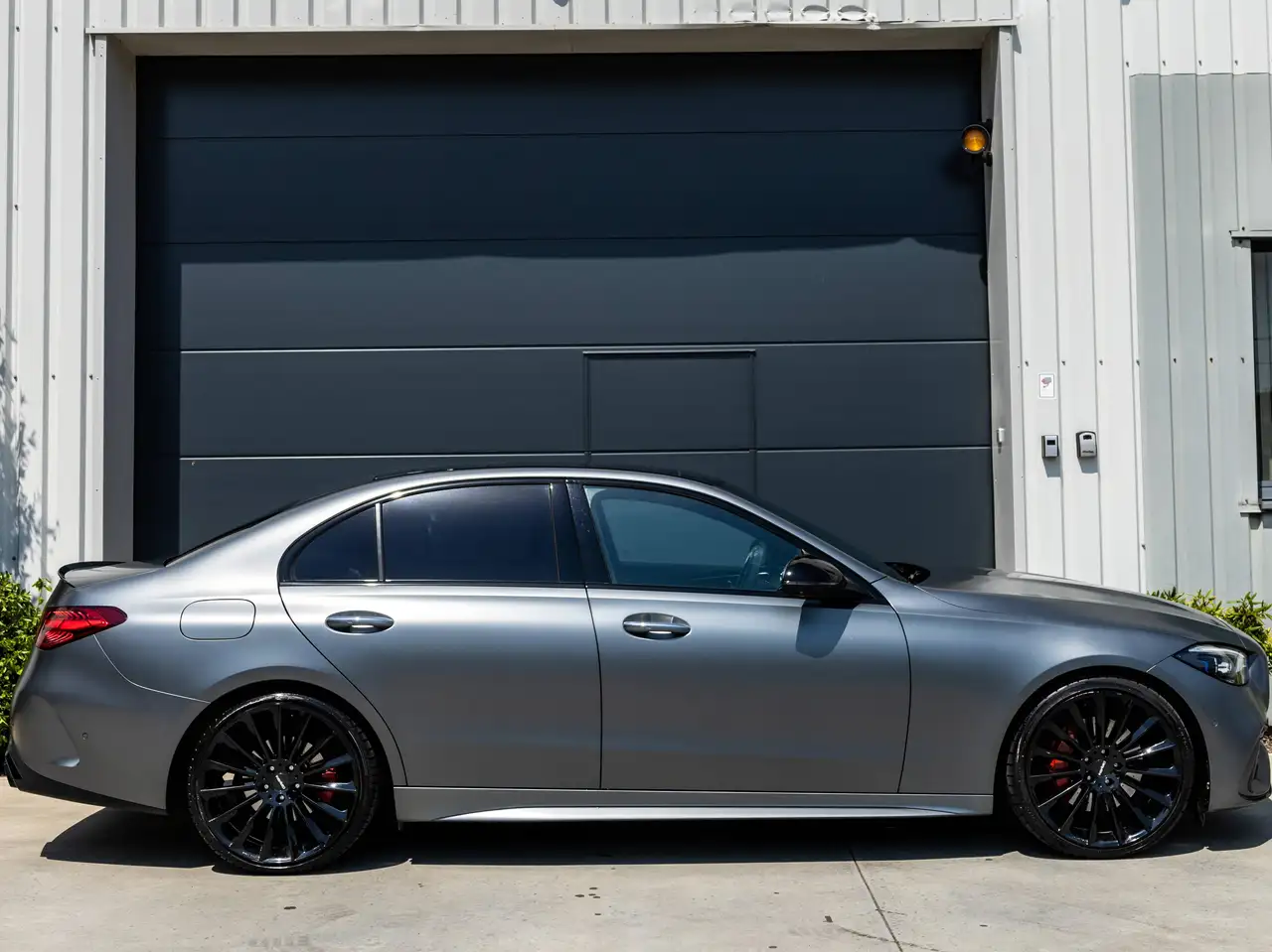 Mercedes-Benz C-Class AMG PACK Origineel Magno Mat/GEEN WRAP Full Options Pano Head-up Camera 360° Keramische Coating, миниатюра 9