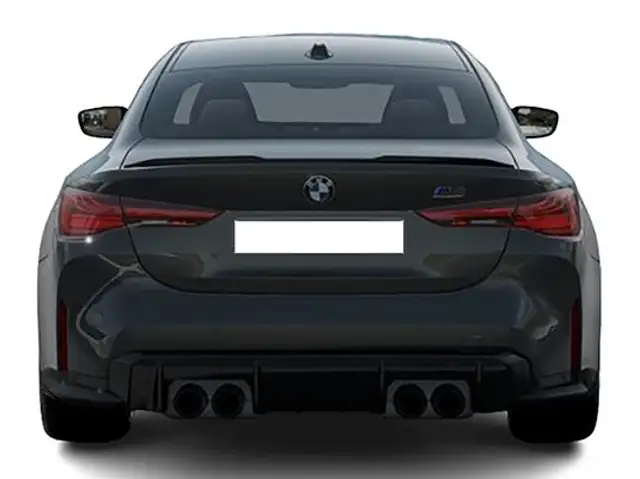 BMW M4 view 5