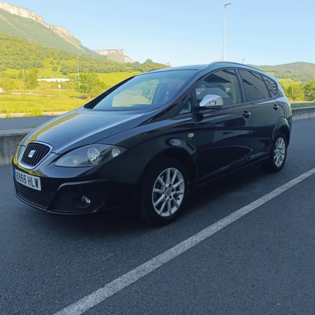 SEAT Altea XL 1.6TDI CR S&S Reference E-eco. Negro - 1