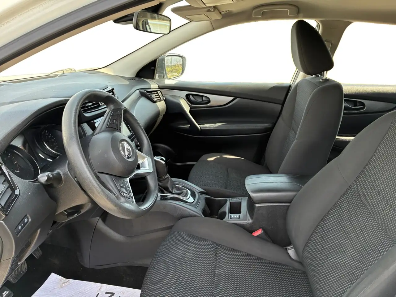 Nissan Qashqai снимка Nissan Qashqai
