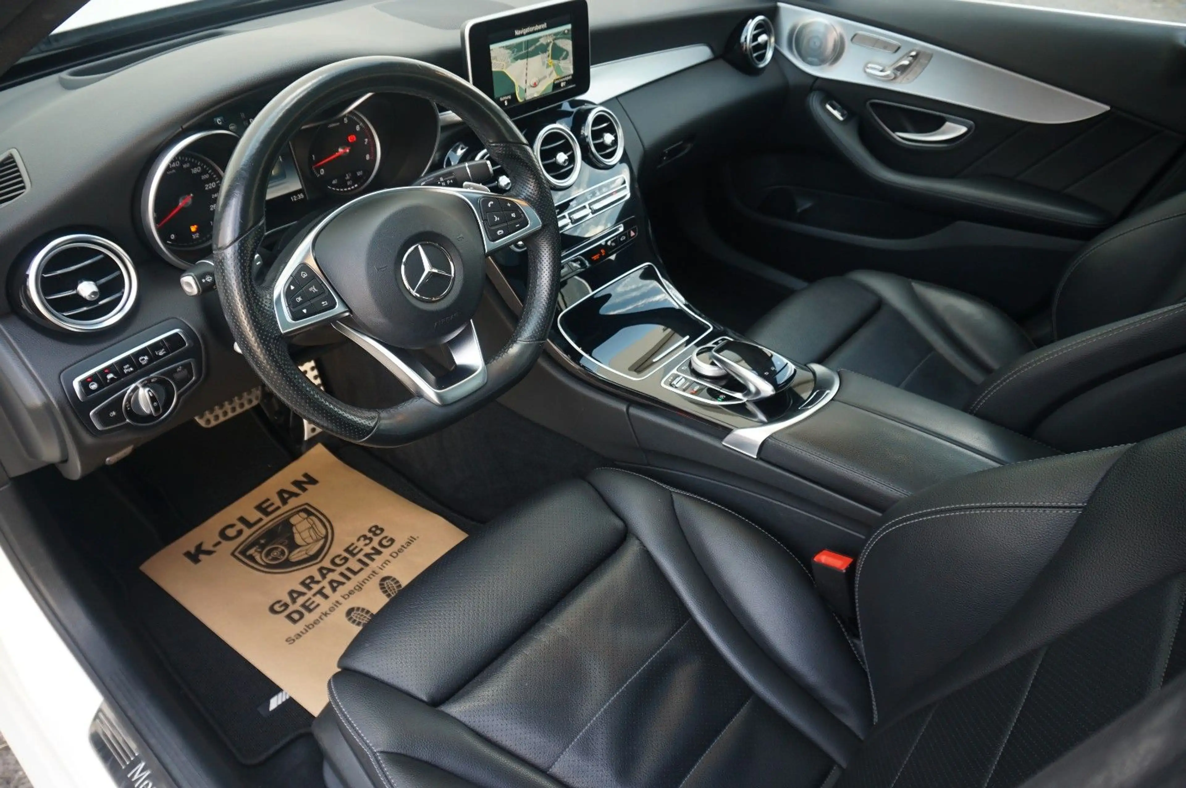 Mercedes-Benz C 400 T 4M *3x AMG *VOLLAUSSTATTUNG *2. HAND — photo 9