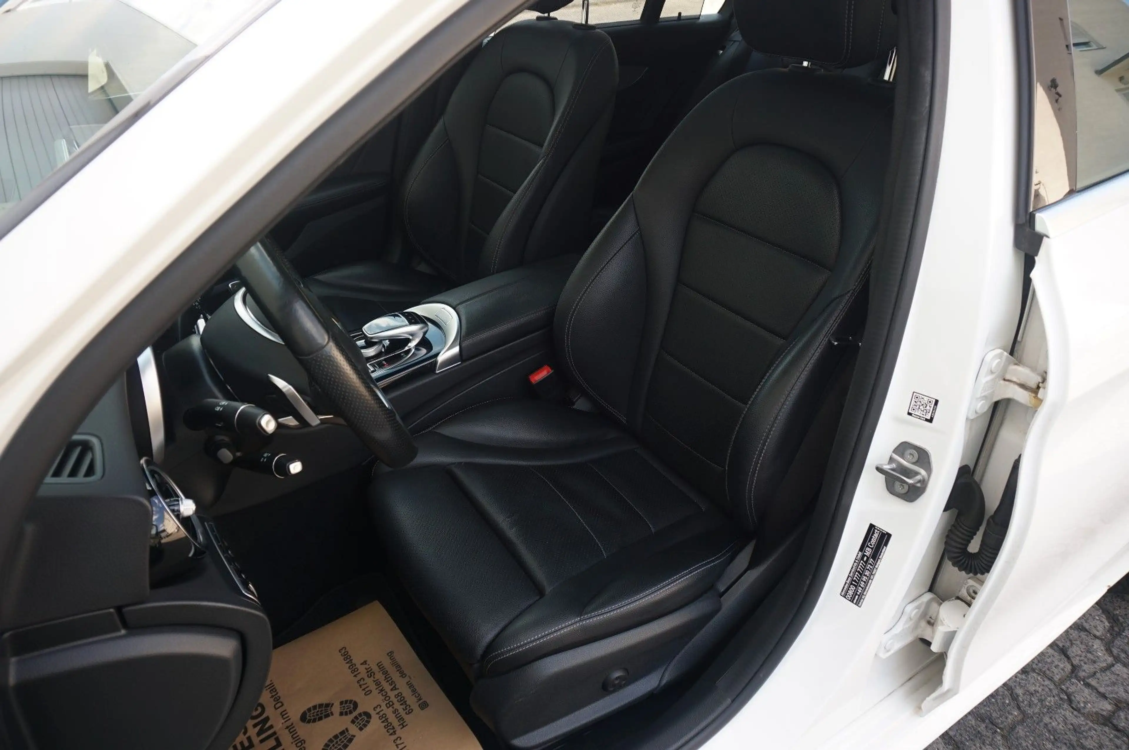 Mercedes-Benz C 400 T 4M *3x AMG *VOLLAUSSTATTUNG *2. HAND — photo 23