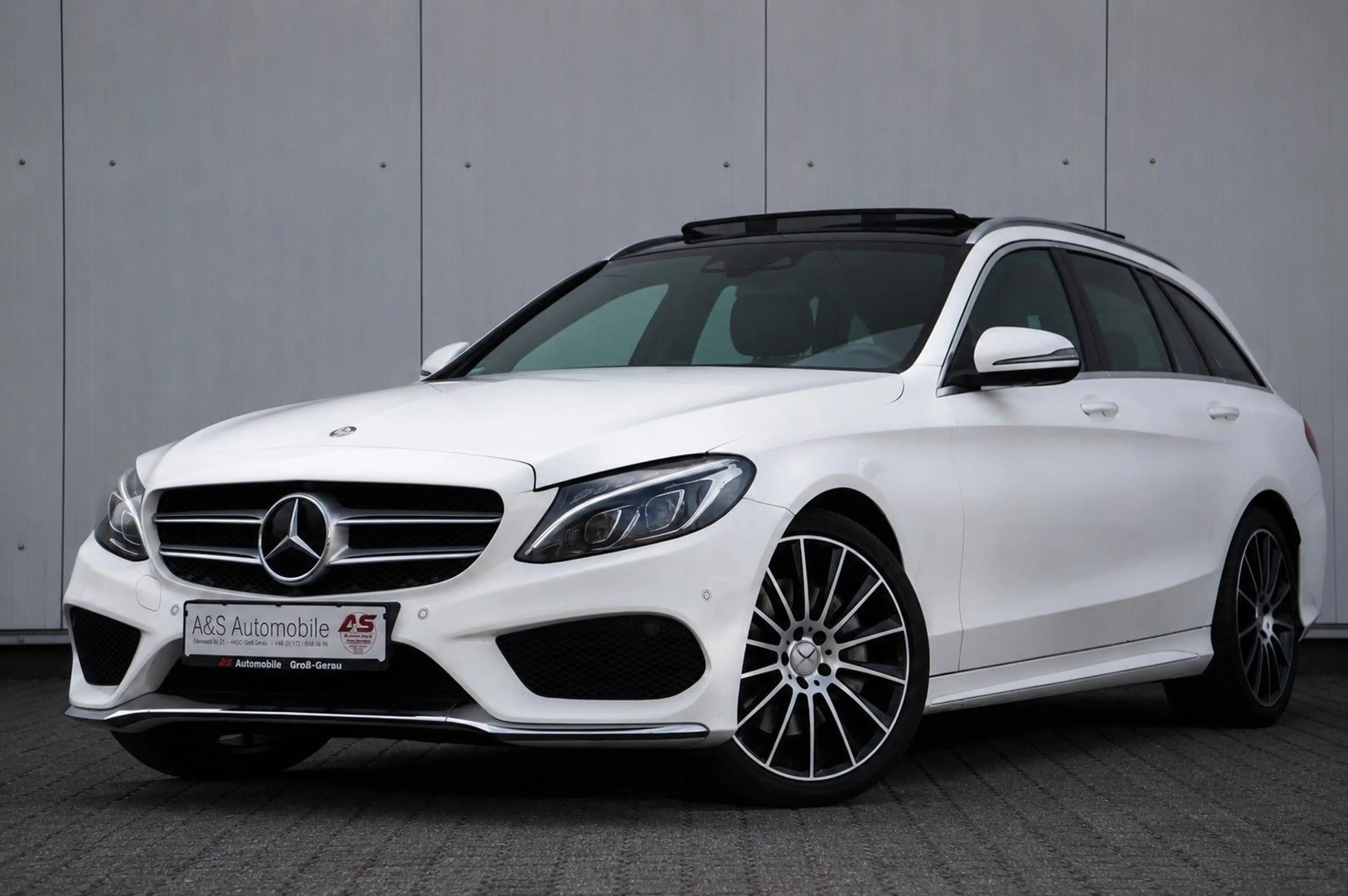 Mercedes-Benz C 400 T 4M *3x AMG *VOLLAUSSTATTUNG *2. HAND — photo 3