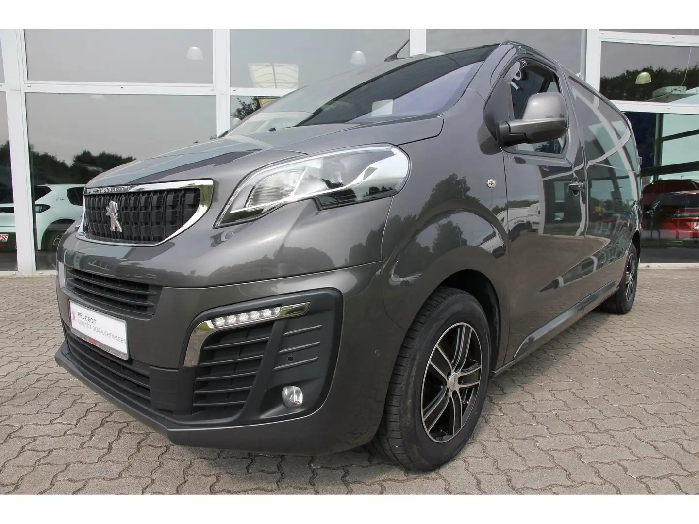 Peugeot Expert KW L2 Premium BHDi 180 EAT8 RFK Navi Grijs - 2