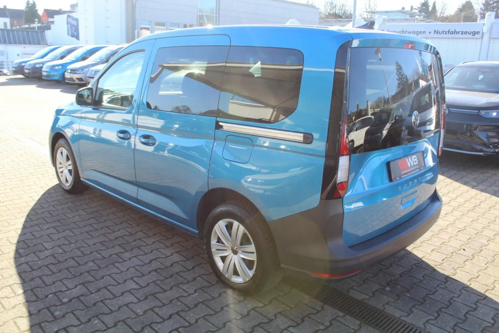 Volkswagen Caddy LIFE 2.0 TDI DSG / AHK / KAMERA / ACC / Basis Blau - 2