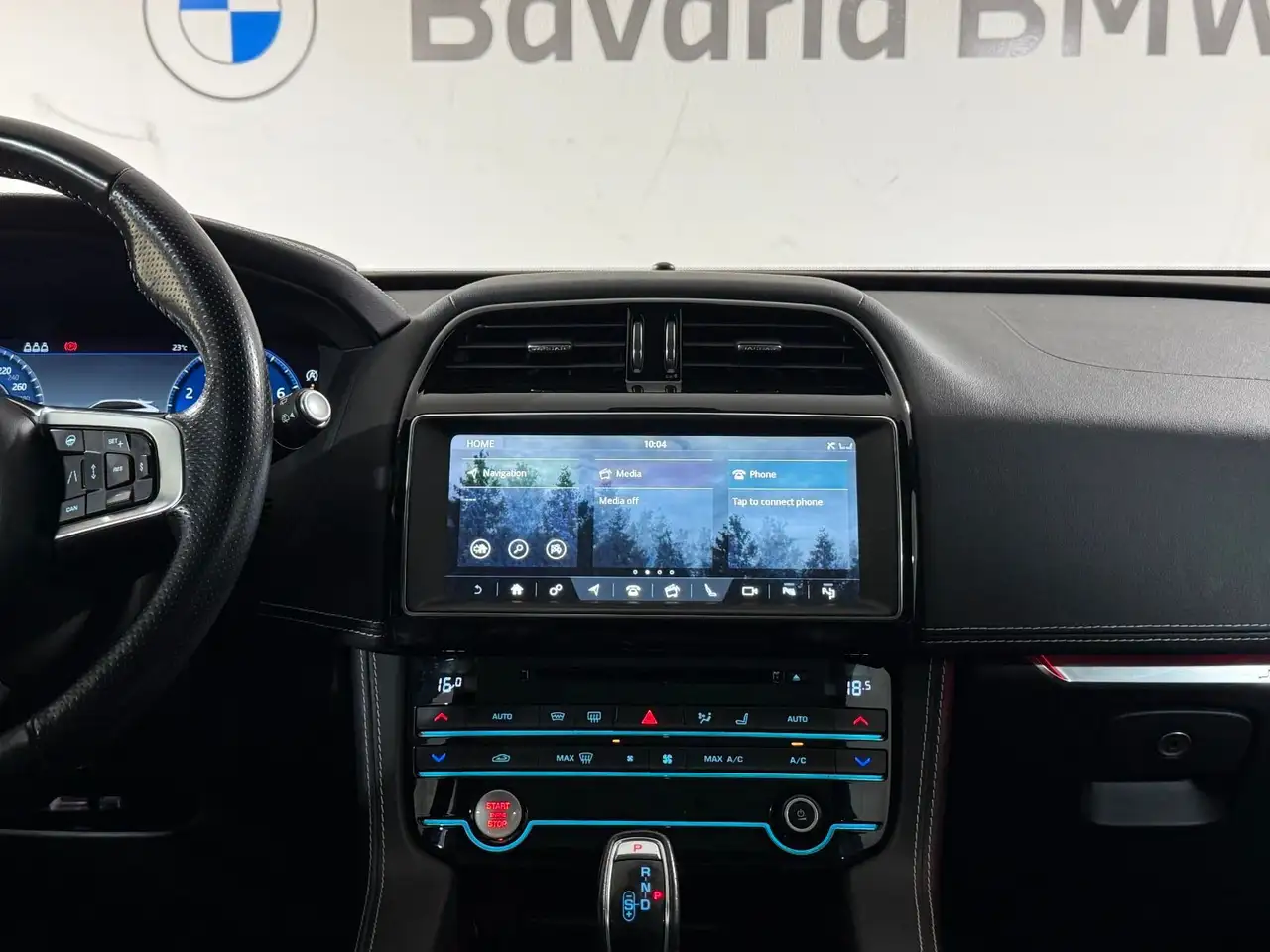 Jaguar F-Pace снимка Jaguar F-Pace