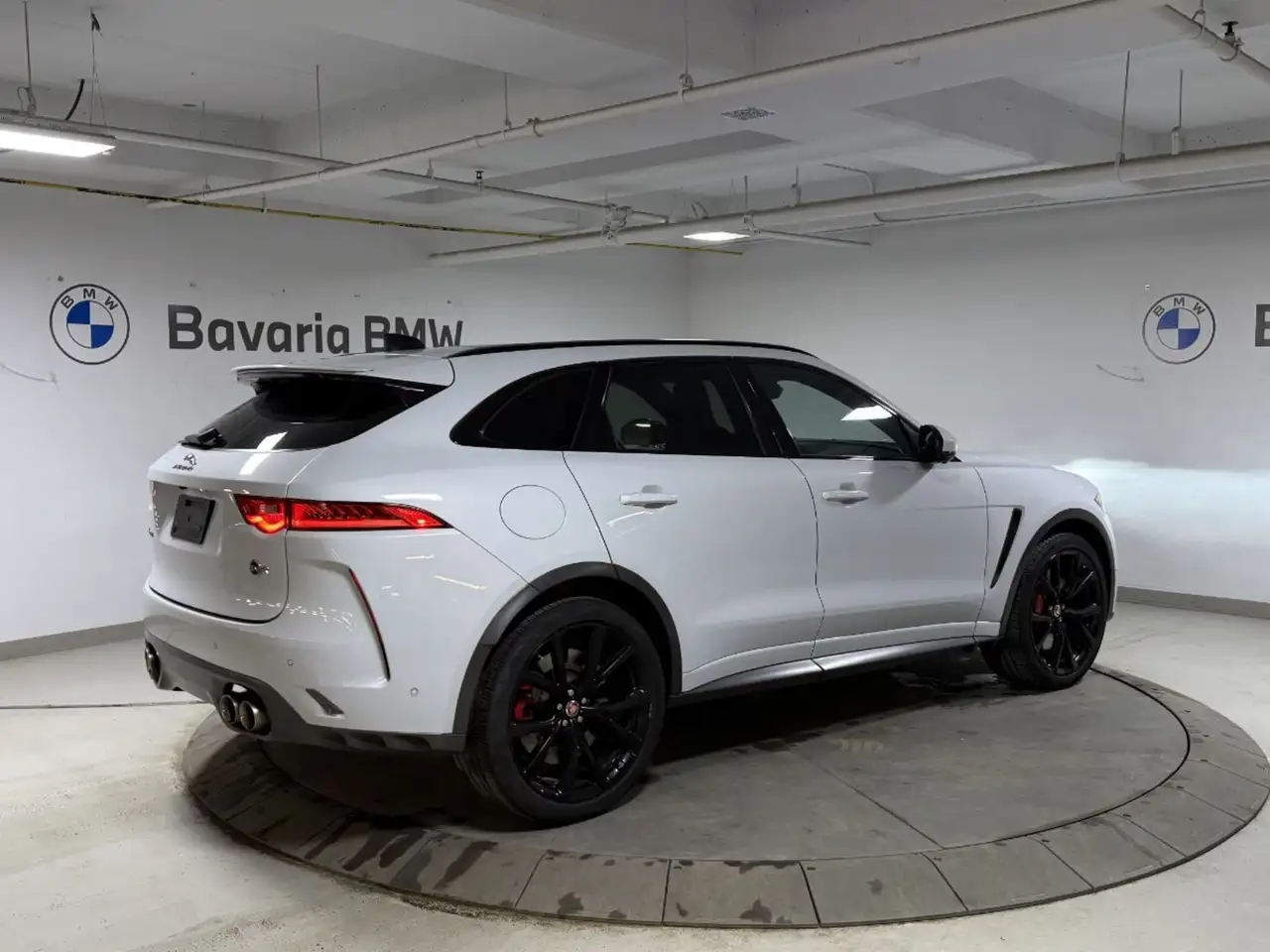 Jaguar F-Pace снимка Jaguar F-Pace