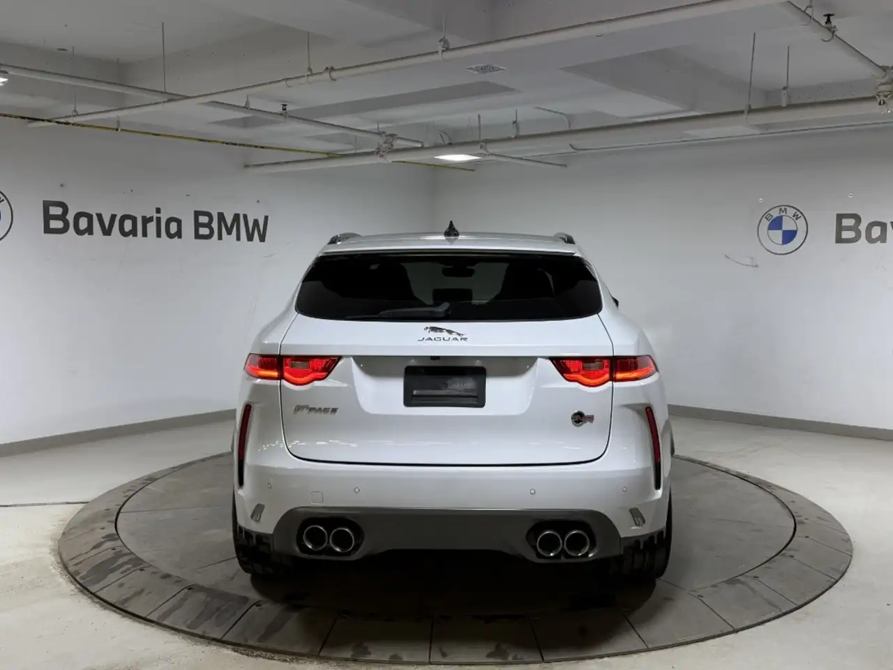 Jaguar F-Pace снимка Jaguar F-Pace