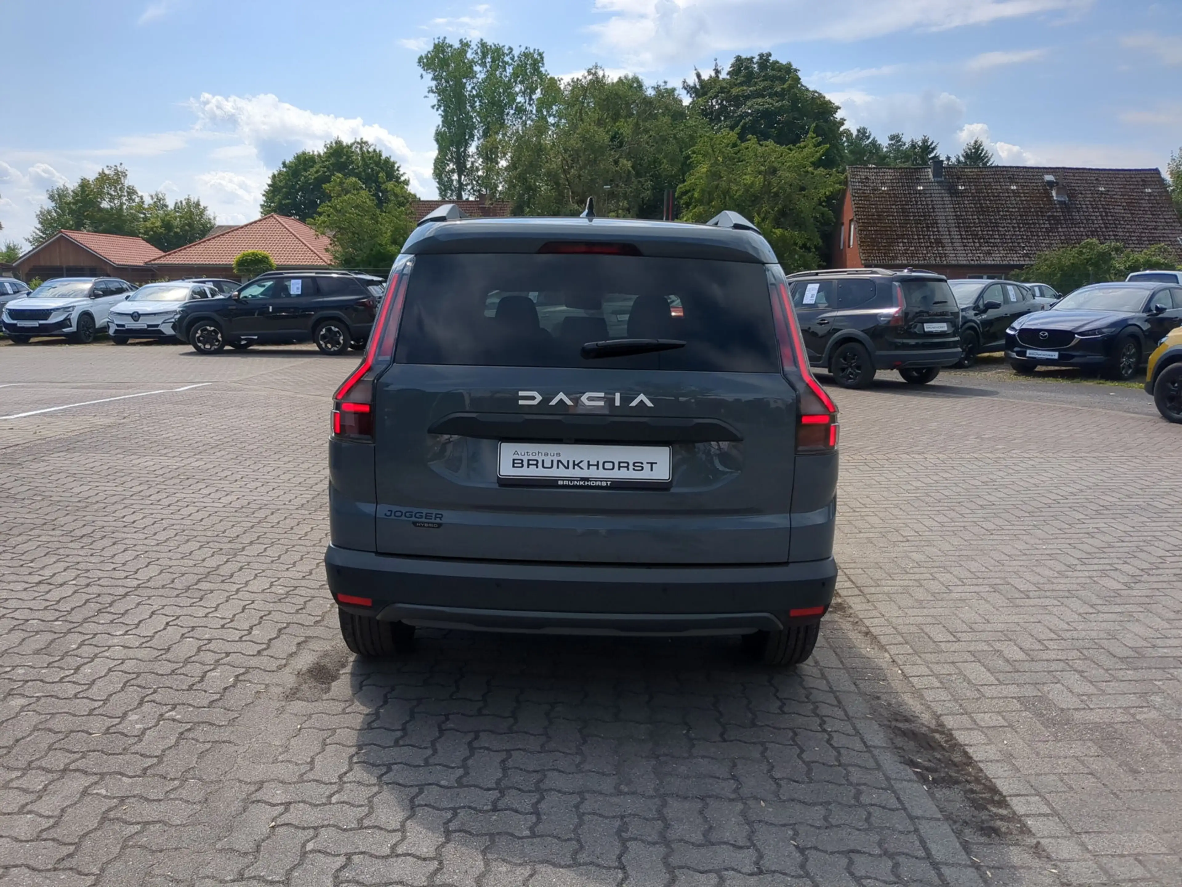 Dacia Jogger Full Hybrid 155 Journey 5-S SHZ Navi MV-Kamera — photo 2