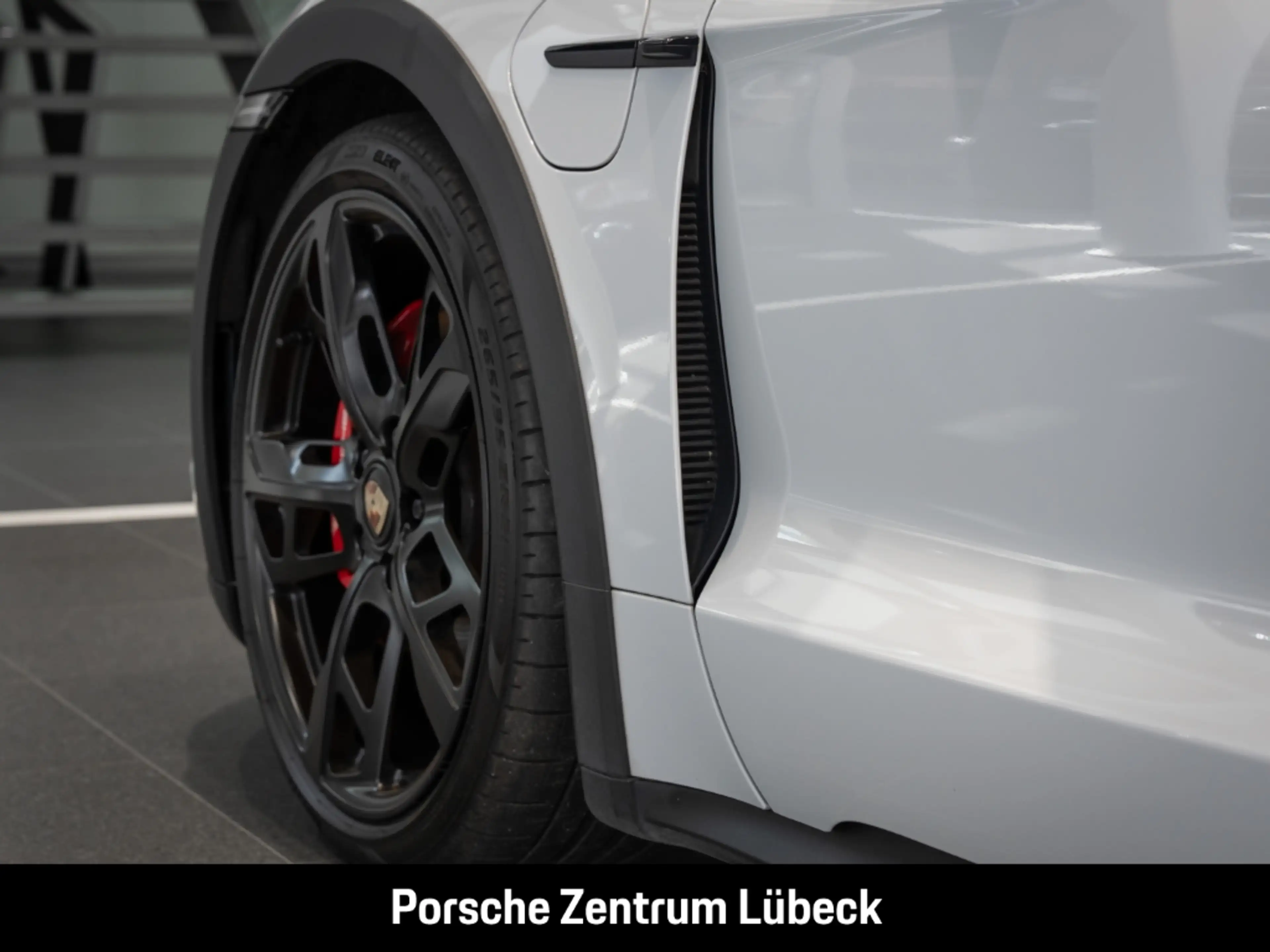 Porsche Taycan 4S Cross Turismo LED-Matrix Luftfederung — photo 15
