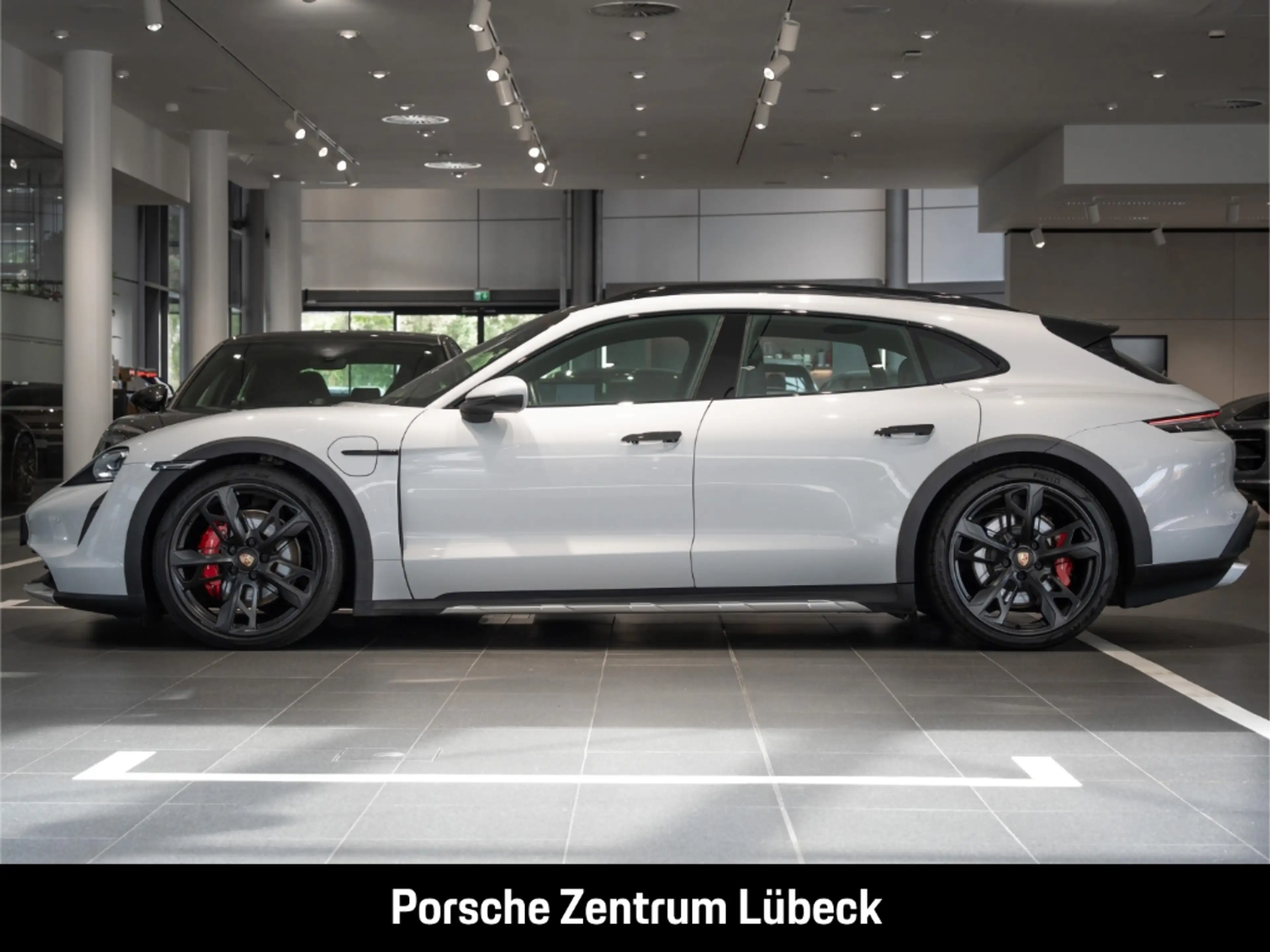 Porsche Taycan 4S Cross Turismo LED-Matrix Luftfederung — photo 2