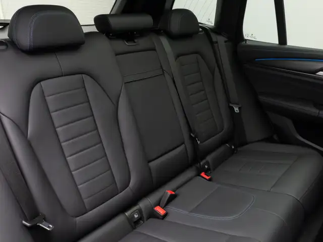 BMW X3 view 29