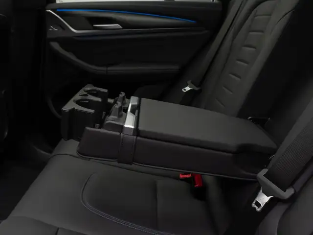 BMW X3 view 28